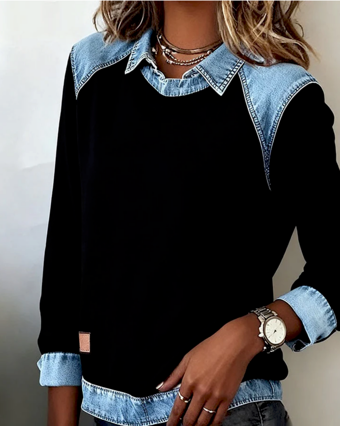 Kya™ - sweter polo z detalami z denimu