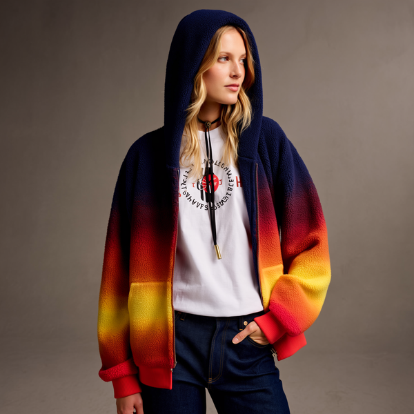 Nasza kolekcja bluz z kapturem VeraStil