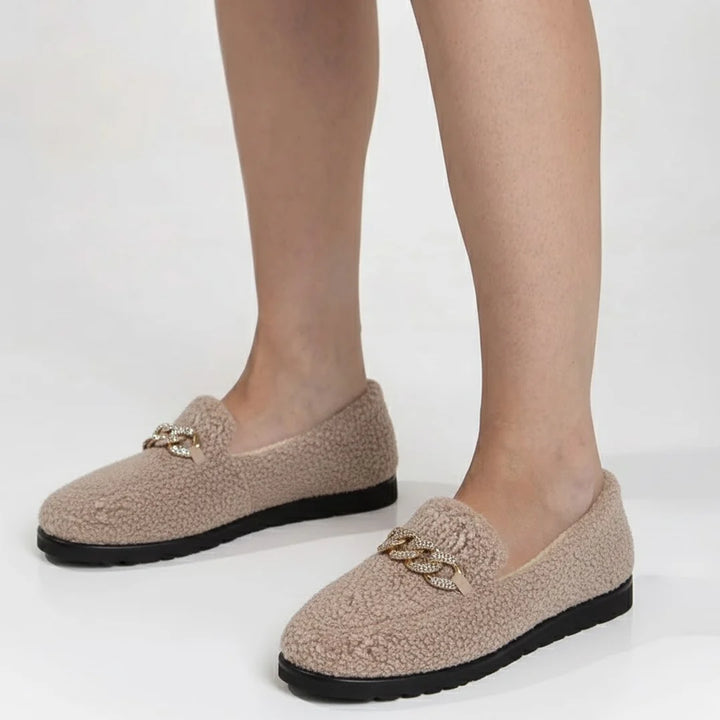 Esme™ – luksusowe błyszczące kapcie