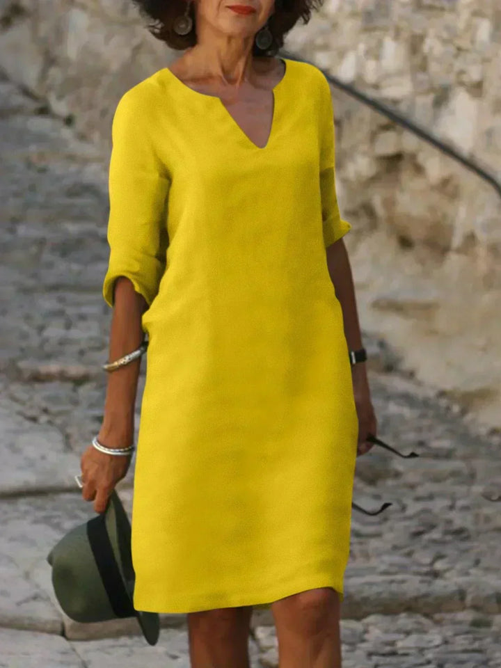 Beatrice™ - Sukienka z eleganckimi detalami dekoltu w serek